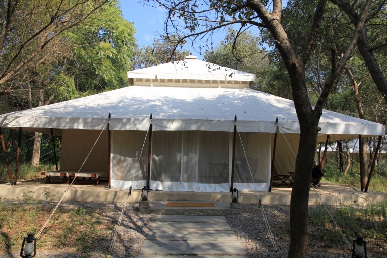 Tent0001