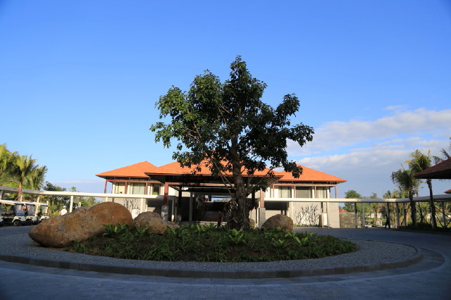 similar to Banyan Tree Phuket