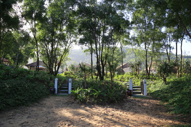 beach pool villa direct access to beachfront
