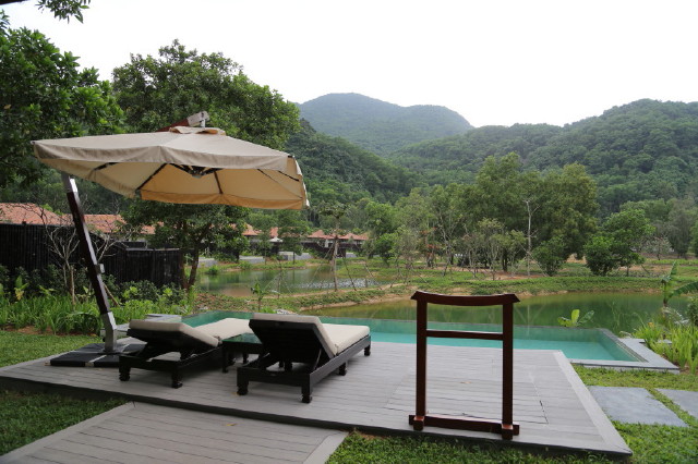 spacious outdoor area