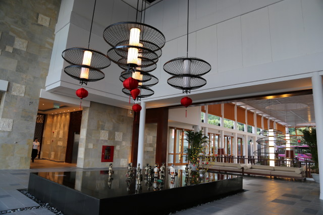 lobby of Angsana Lang Co