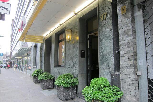 entry of Hotel Bismarck Dusseldorf